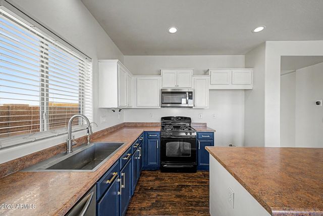 26174 W POTTER Drive, Buckeye, AZ 85396