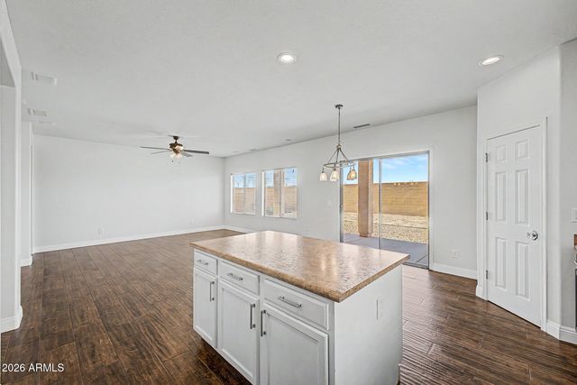 26174 W POTTER Drive, Buckeye, AZ 85396