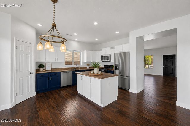 26174 W POTTER Drive, Buckeye, AZ 85396