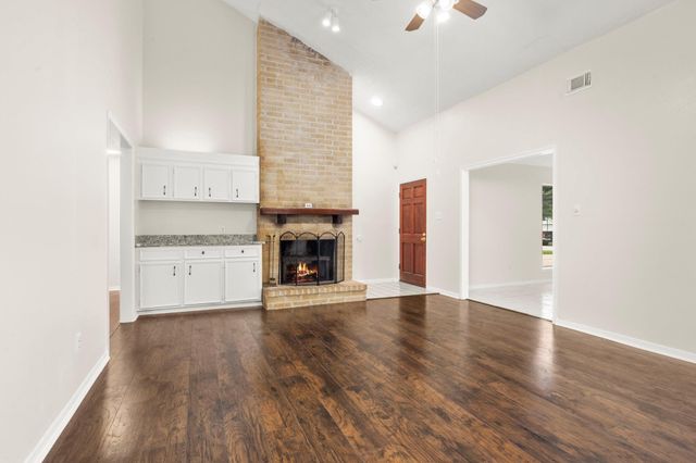 11718 Ridge Run Drive, Houston, TX 77064