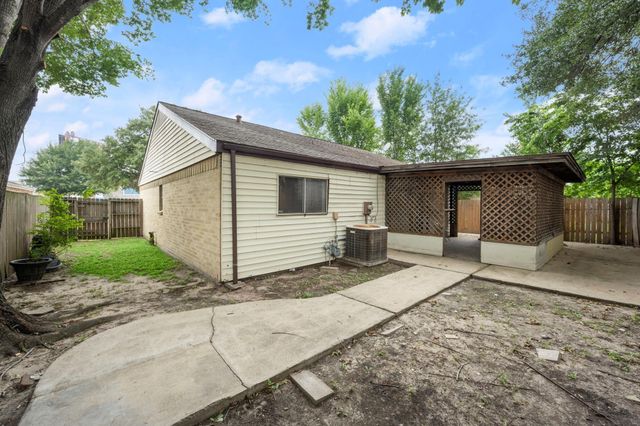 11718 Ridge Run Drive, Houston, TX 77064