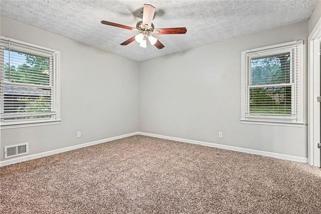 6485 Menlo Way, Rex, GA 30273