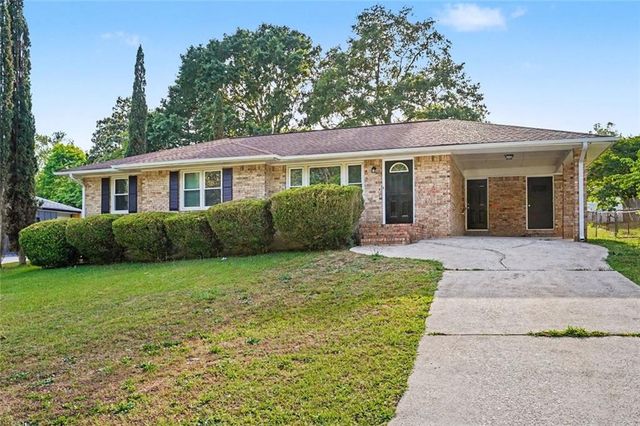 6485 Menlo Way, Rex, GA 30273