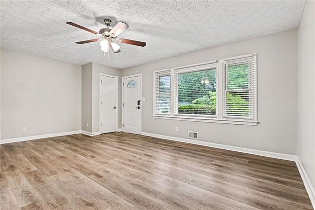 6485 Menlo Way, Rex, GA 30273