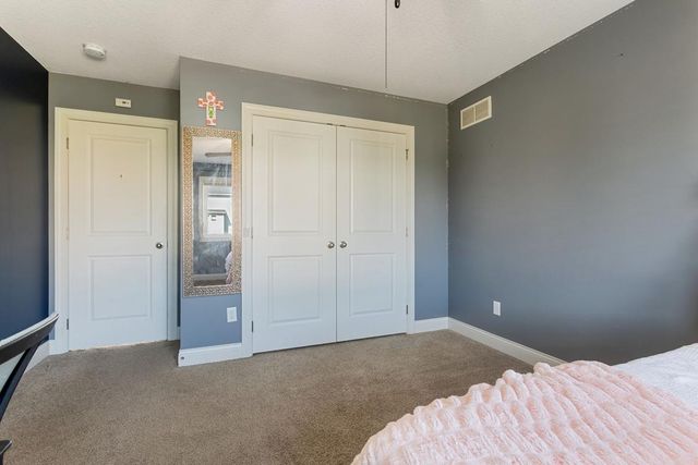 18072 72nd Avenue N, Maple Grove, MN 55311