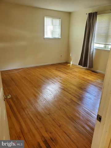 10 BINFORD LN, Wilmington, DE 19810