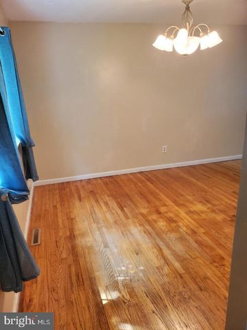 10 BINFORD LN, Wilmington, DE 19810
