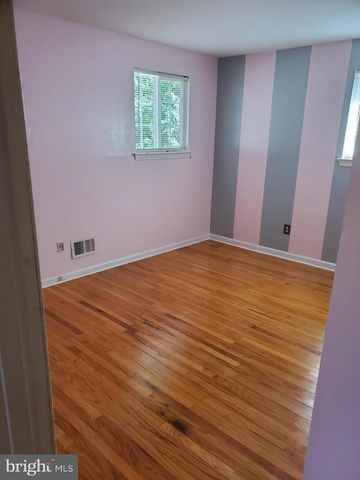 10 BINFORD LN, Wilmington, DE 19810