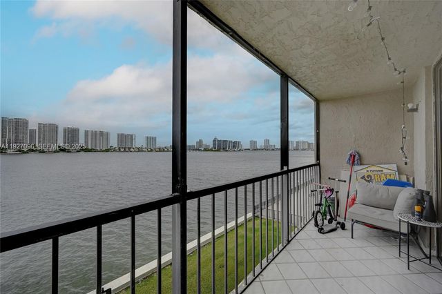 17500 N Bay Rd S405, Sunny Isles Beach, FL 33160