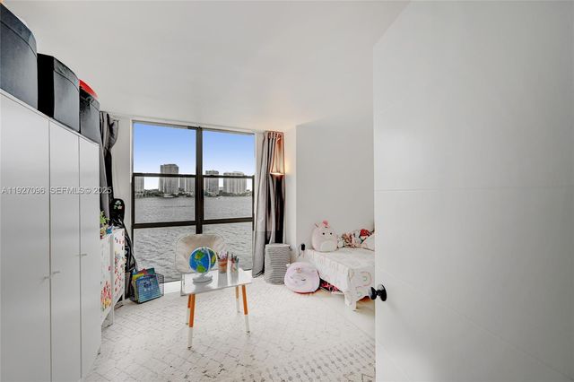 17500 N Bay Rd S405, Sunny Isles Beach, FL 33160