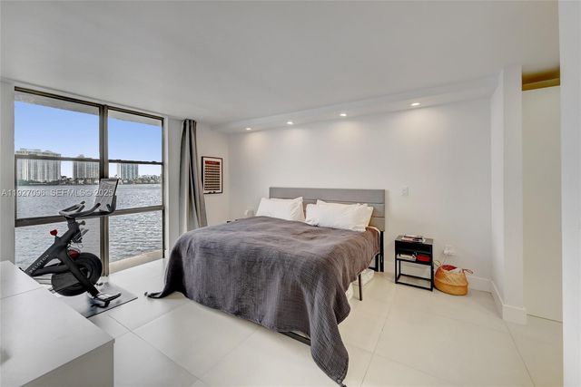 17500 N Bay Rd S405, Sunny Isles Beach, FL 33160