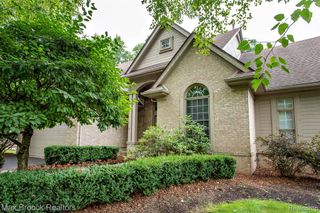 4741 Woodbine Circle, West Bloomfield, MI 48323