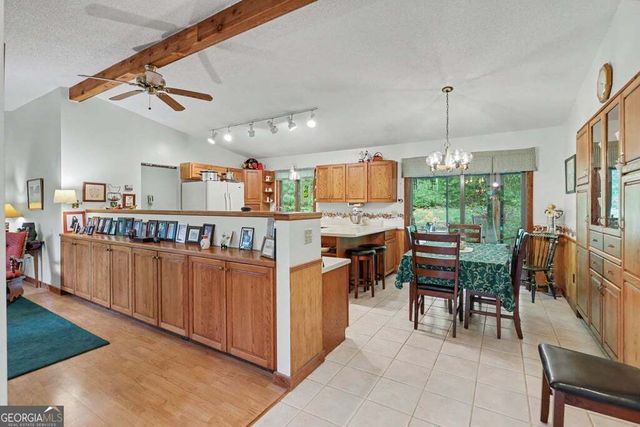 24 Taylor Valley Road, Clayton, GA 30525