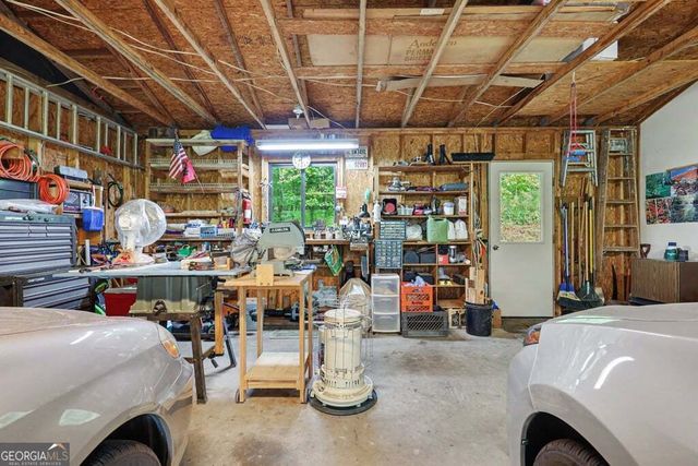 24 Taylor Valley Road, Clayton, GA 30525