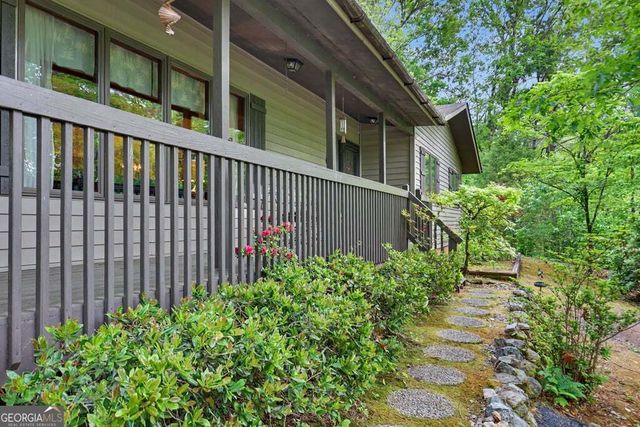 24 Taylor Valley Road, Clayton, GA 30525