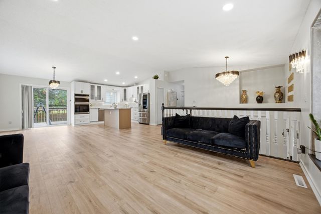 3002 34th Street S, Moorhead, MN 56560
