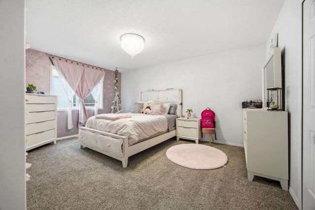 3002 34th Street S, Moorhead, MN 56560