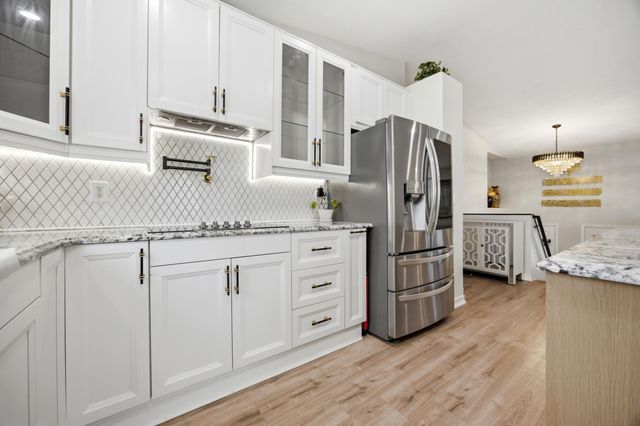 3002 34th Street S, Moorhead, MN 56560