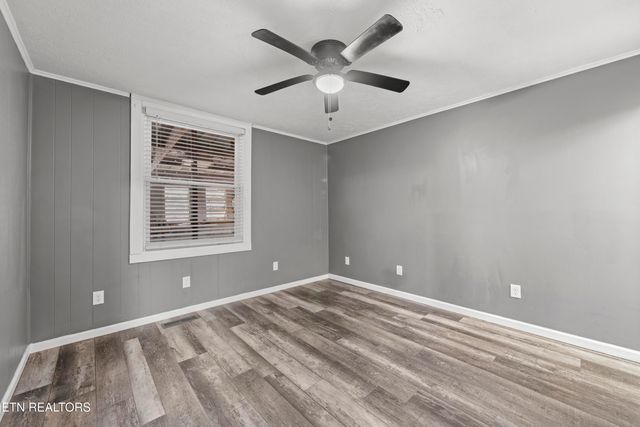 1037 Foust Carney Rd, Powell, TN 37849