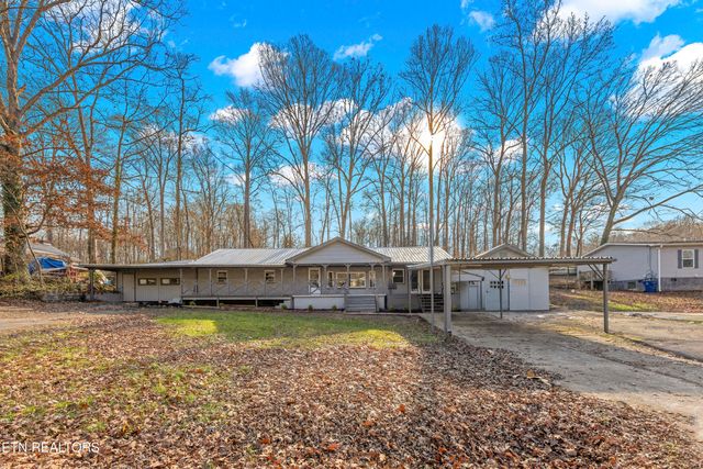 1037 Foust Carney Rd, Powell, TN 37849