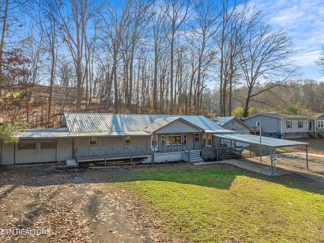 1037 Foust Carney Rd, Powell, TN 37849