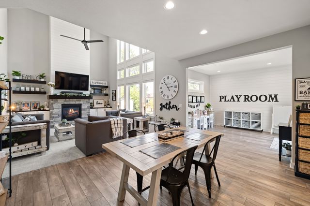 222 Park View Lane, Madrid, IA 50156