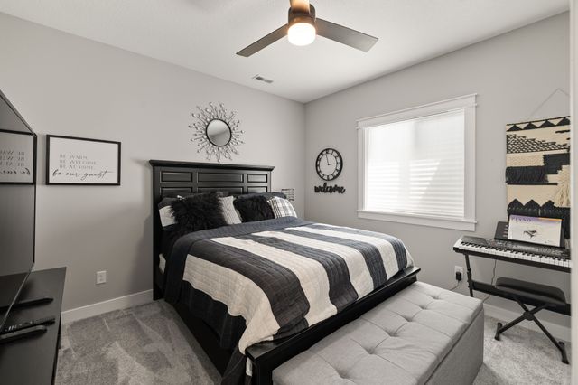 222 Park View Lane, Madrid, IA 50156