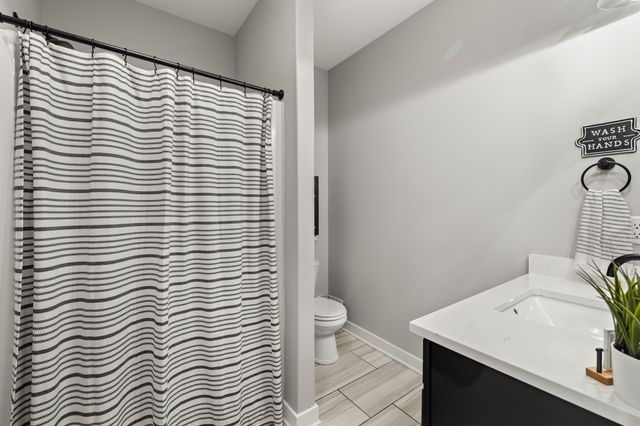 222 Park View Lane, Madrid, IA 50156