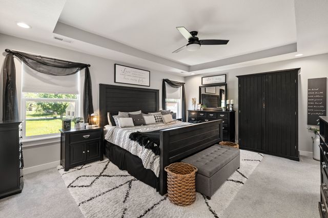 222 Park View Lane, Madrid, IA 50156