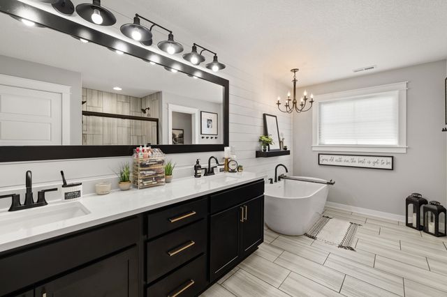 222 Park View Lane, Madrid, IA 50156