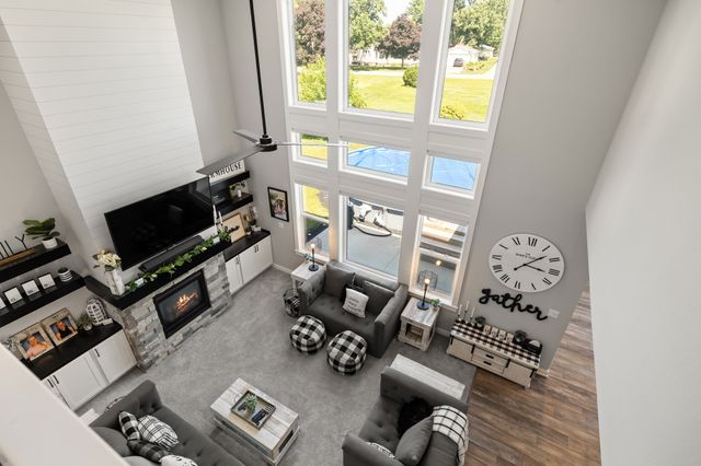 222 Park View Lane, Madrid, IA 50156