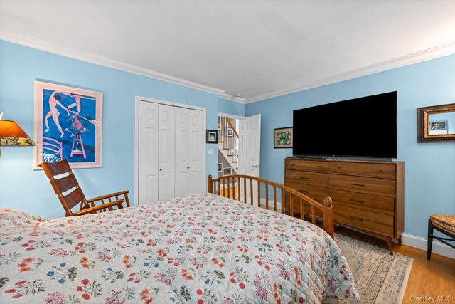 43 Astor Avenue, Brookhaven, NY 11719