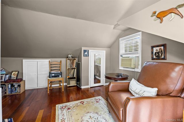 43 Astor Avenue, Brookhaven, NY 11719