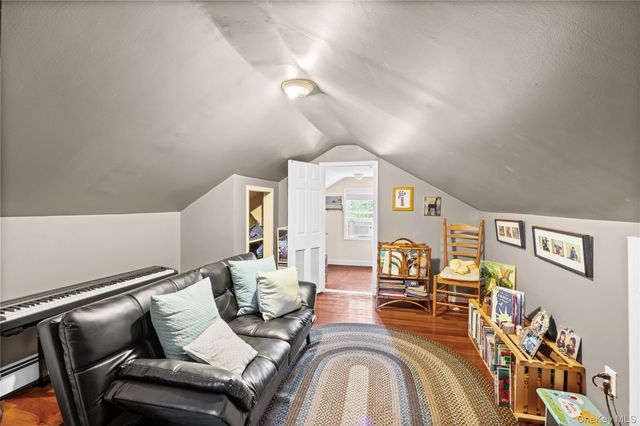 43 Astor Avenue, Brookhaven, NY 11719