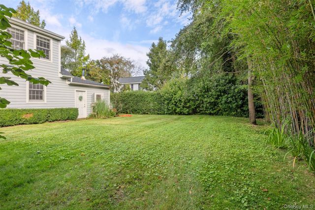 43 Astor Avenue, Brookhaven, NY 11719