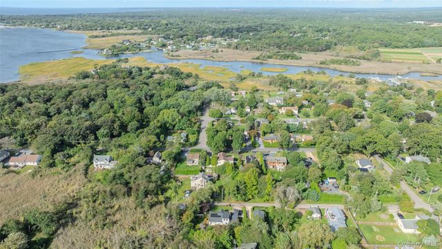 43 Astor Avenue, Brookhaven, NY 11719