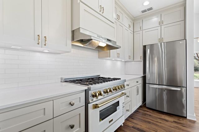 23326 COUNTY ROAD 448, Lindale, TX 75771