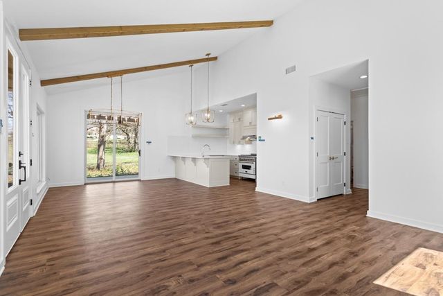 23326 COUNTY ROAD 448, Lindale, TX 75771