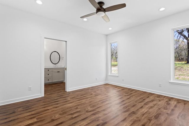 23326 COUNTY ROAD 448, Lindale, TX 75771