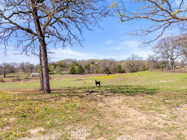 23326 COUNTY ROAD 448, Lindale, TX 75771