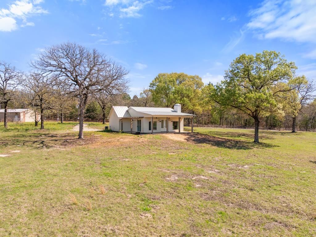 23326 COUNTY ROAD 448, Lindale, TX 75771