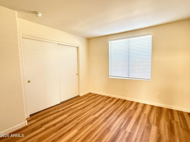 11184 W Palm Lane, Avondale, AZ 85392
