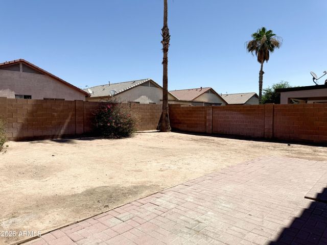 11184 W Palm Lane, Avondale, AZ 85392
