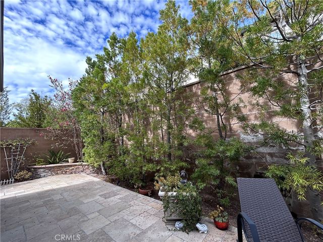 63 Elmdale, Irvine, CA 92620