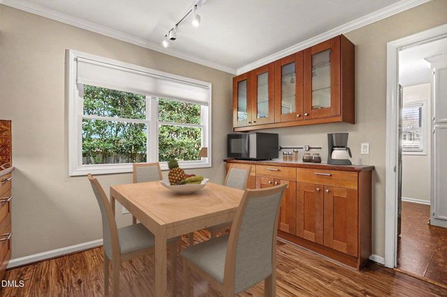 2477 Foxwood Drive, Chapel Hill, NC 27514