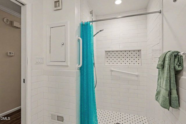 2477 Foxwood Drive, Chapel Hill, NC 27514