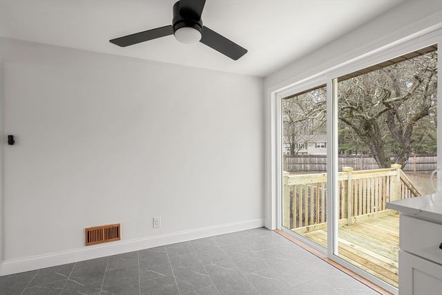 15 Phillip Rd, Billerica, MA 01821