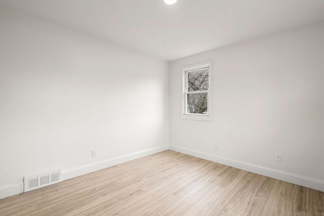 15 Phillip Rd, Billerica, MA 01821