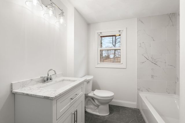 15 Phillip Rd, Billerica, MA 01821