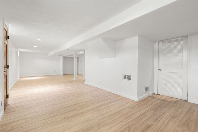 15 Phillip Rd, Billerica, MA 01821